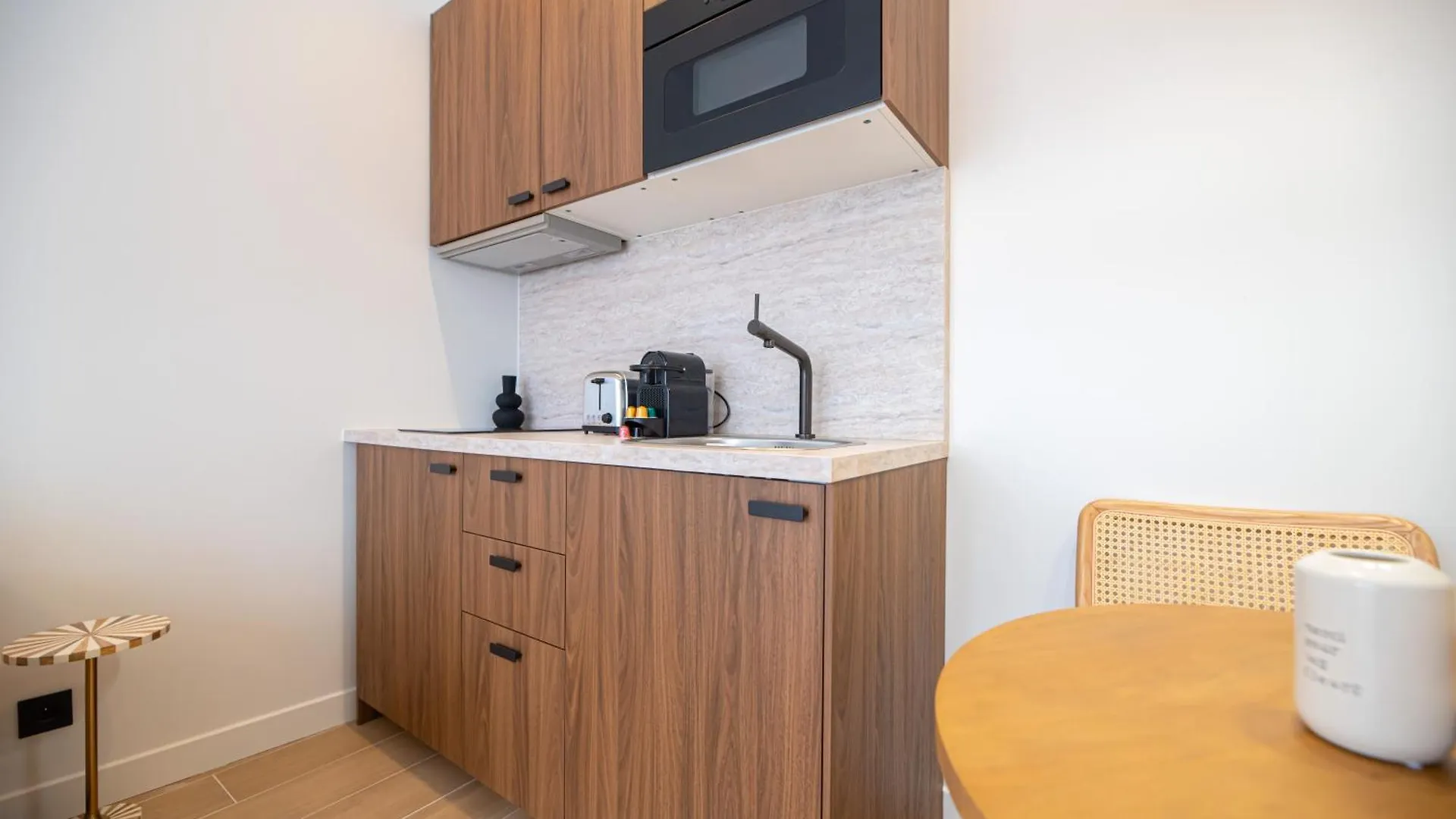 In Montmartre Apartment